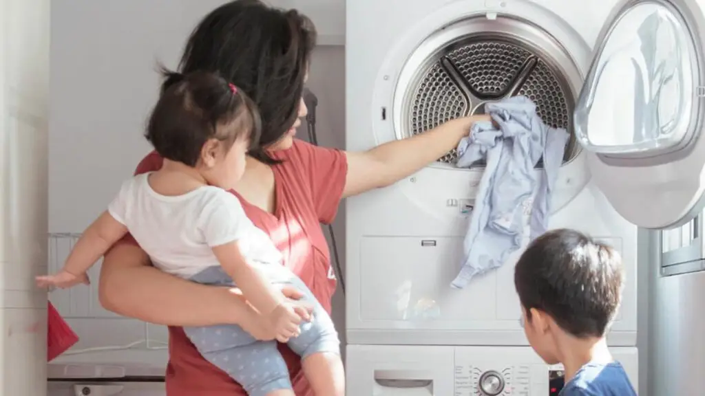 MUJER AMA DE CASA CONCEPTO IMPORTANCIA Y MAS