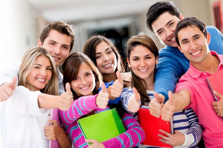 CONOCE LOS TEMAS DE FORMACIÓN PARA JÓVENES CATÓLICOS